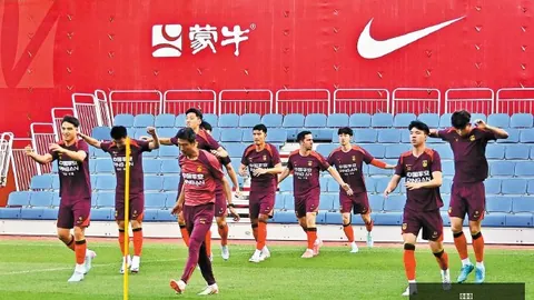 活塞加码报价，与杜伦续约谈判升级：五年2亿，独家